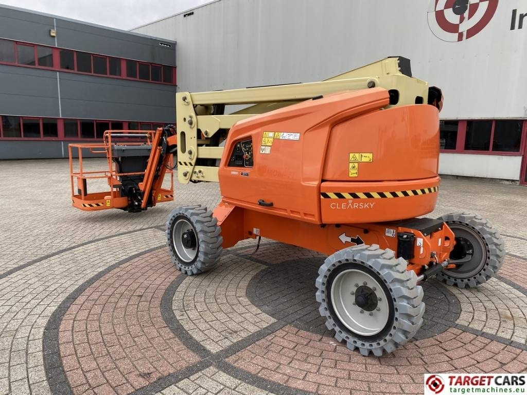 JLG EC450AJ Electric Articulated Boom Work Lift 1572cm - Személyemelő: 4 kép. JLG EC450AJ Electric Articulated Boom Work Lift 1572cm - Személyemelő: 4 kép.