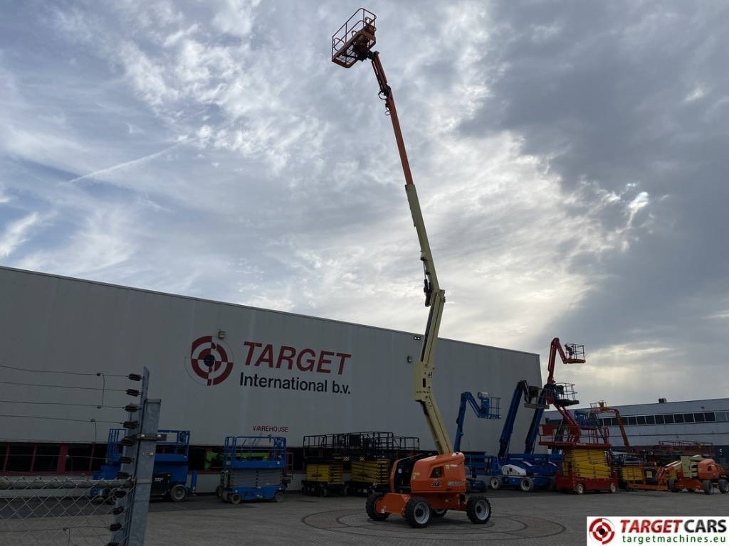 JLG EC520AJ Electric Articulated Boom Work Lift 1800cm - Személyemelő: 5 kép. JLG EC520AJ Electric Articulated Boom Work Lift 1800cm - Személyemelő: 5 kép.