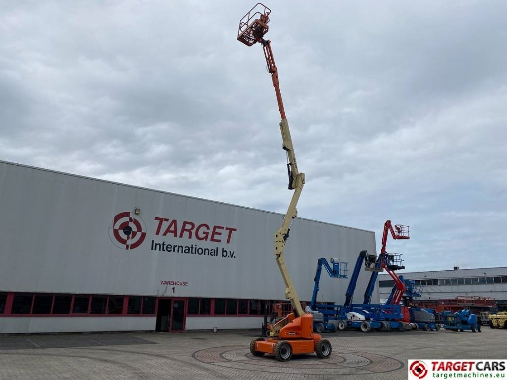 JLG M450AJ Electric Articulated Boom Work Lift 1572cm - Személyemelő: 5 kép. JLG M450AJ Electric Articulated Boom Work Lift 1572cm - Személyemelő: 5 kép.