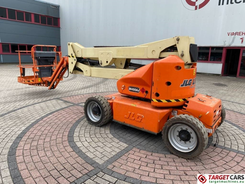 JLG M450AJ Electric Articulated Boom Work Lift 1572cm - Személyemelő: 4 kép. JLG M450AJ Electric Articulated Boom Work Lift 1572cm - Személyemelő: 4 kép.