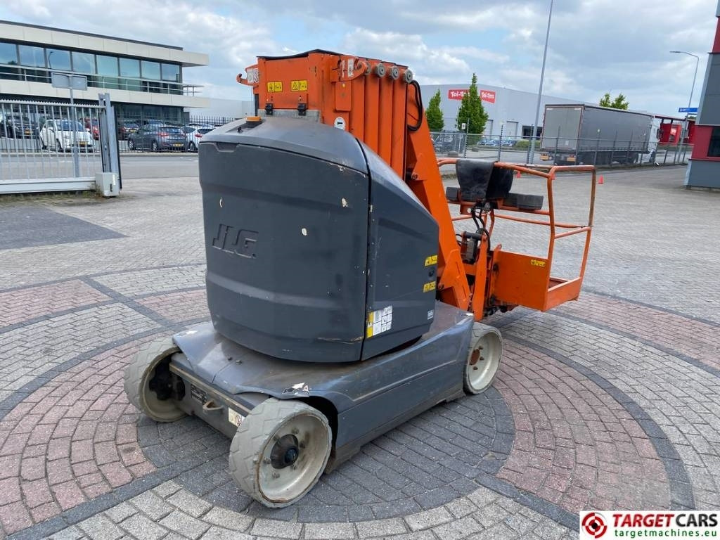 JLG Toucan 12E+ Plus Vertical Mast Work Lift 1265cm - Oszlopos személyemelő: 3 kép. JLG Toucan 12E+ Plus Vertical Mast Work Lift 1265cm - Oszlopos személyemelő: 3 kép.