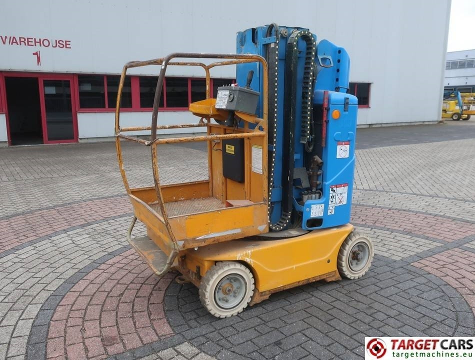 JLG Toucan 800A Electric Vertical Mast Work Lift 800cm - Oszlopos személyemelő: 1 kép. JLG Toucan 800A Electric Vertical Mast Work Lift 800cm - Oszlopos személyemelő: 1 kép.