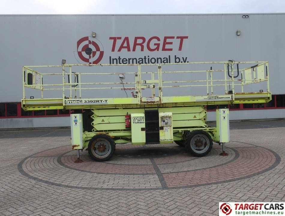 MEC 3392RT-T Diesel 4x4 Scissor Work LIft 1200cm - Ollós emelő: 5 kép. MEC 3392RT-T Diesel 4x4 Scissor Work LIft 1200cm - Ollós emelő: 5 kép.