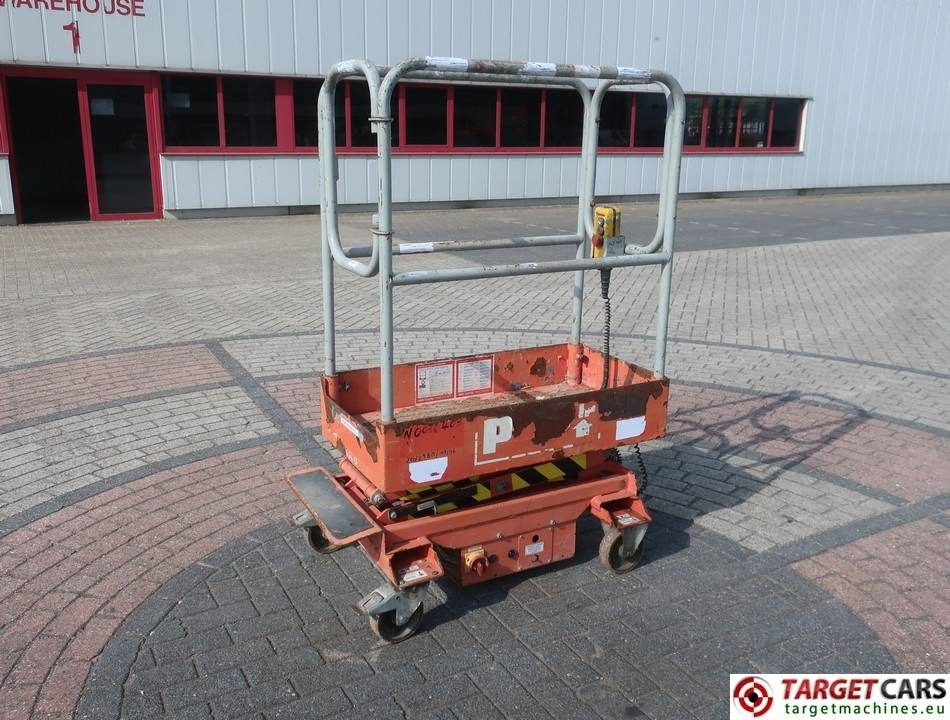 NSG POP UP Electric Push Scissor Work Lift 363cm - Ollós emelő: 1 kép. NSG POP UP Electric Push Scissor Work Lift 363cm - Ollós emelő: 1 kép.