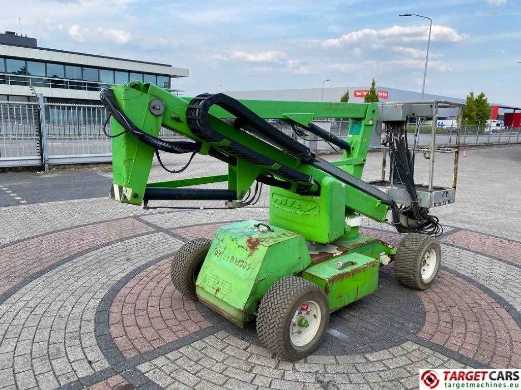 Niftylift HR12NDE HyBrid Articulated Boom Work Lift 1220cm  - Személyemelő: 3 kép. Niftylift HR12NDE HyBrid Articulated Boom Work Lift 1220cm  - Személyemelő: 3 kép.