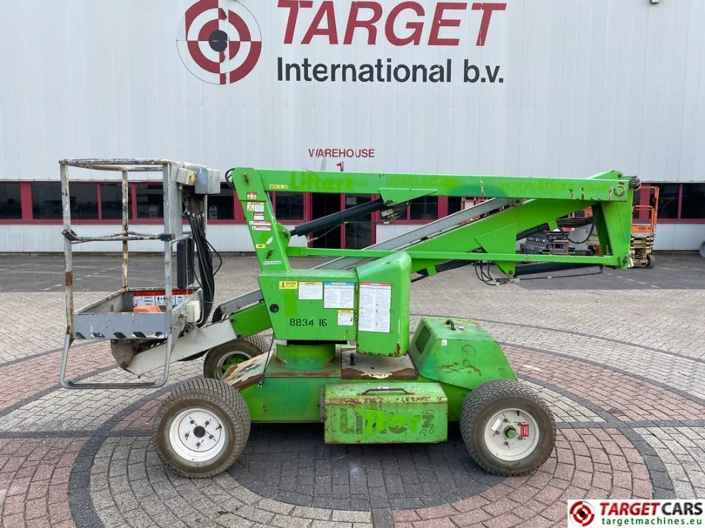 Személyemelő Niftylift HR12NDE HyBrid Articulated Boom Work Lift 1220cm: 39 kép.