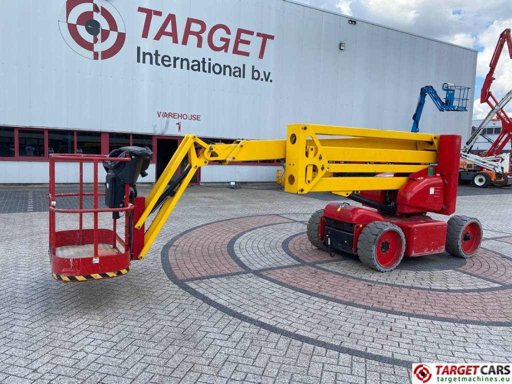 Niftylift HR17NE Electric Articulated Boom Work Lift 1700cm  - Személyemelő: 1 kép. Niftylift HR17NE Electric Articulated Boom Work Lift 1700cm  - Személyemelő: 1 kép.