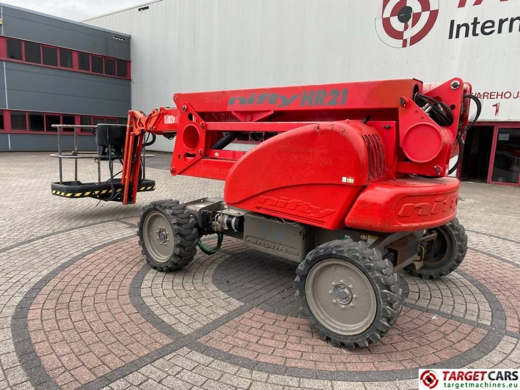 Niftylift HR21D Diesel 4x4 Articulated Boom Work Lift 2080cm - Személyemelő: 4 kép. Niftylift HR21D Diesel 4x4 Articulated Boom Work Lift 2080cm - Személyemelő: 4 kép.