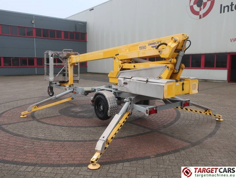 Ommelift 1550EX Articulated Tow 1550 Boom Work Lift 1530cm - Személyemelő: 4 kép. Ommelift 1550EX Articulated Tow 1550 Boom Work Lift 1530cm - Személyemelő: 4 kép.