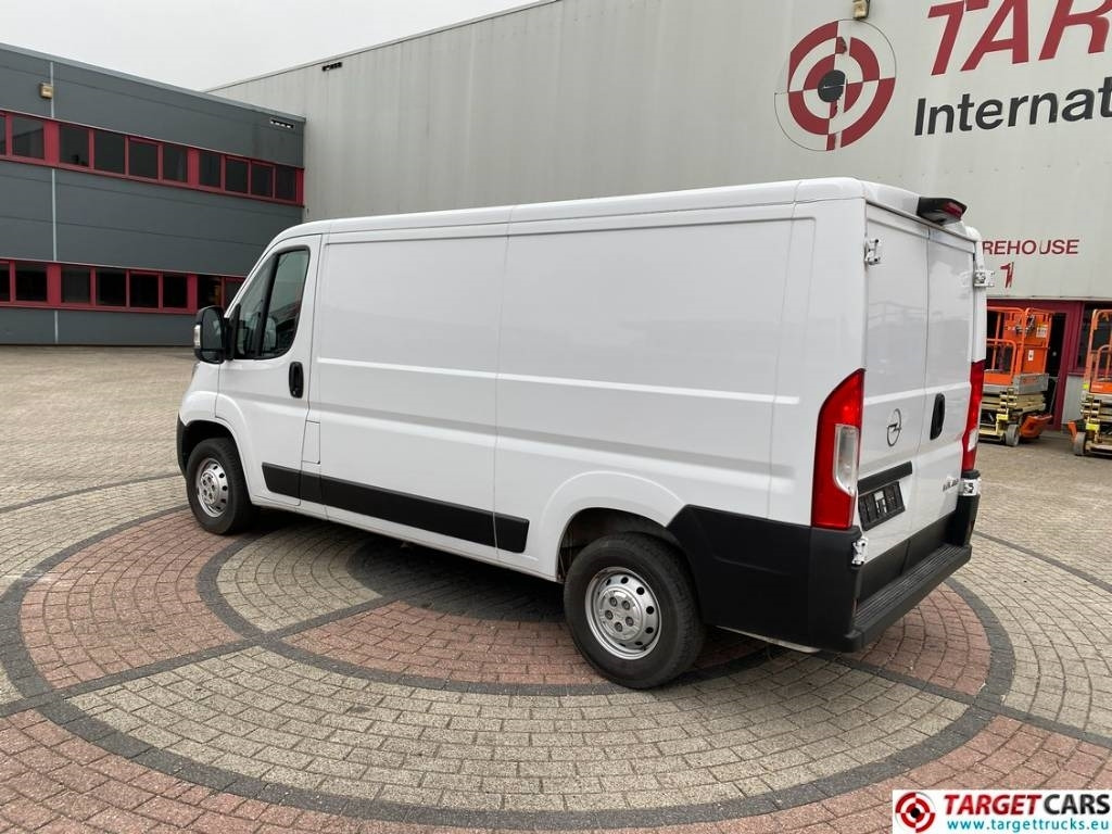 Opel Movano 2.2D BlueHDI 140HP Panel Van L2H1 - Furgon: 4 kép. Opel Movano 2.2D BlueHDI 140HP Panel Van L2H1 - Furgon: 4 kép.