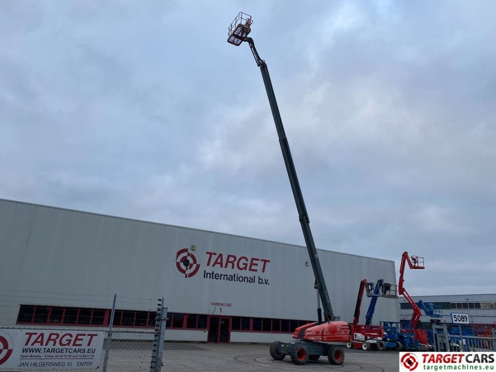 SkyJack SJ66T Telescopic 4x4 Diesel Boom Work Lift 2212cm - Teleszkópos emelő: 5 kép. SkyJack SJ66T Telescopic 4x4 Diesel Boom Work Lift 2212cm - Teleszkópos emelő: 5 kép.
