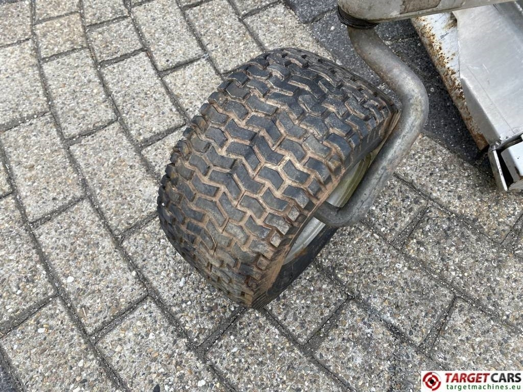 Többcélú/ Speciális jármű Trilo SF150 Leaf Vacuum Sweeper Unit: 21 kép.