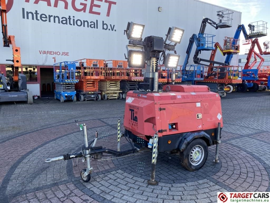 Towerlight TowerLight Diesel 4x120W Led - Világító állvány: 1 kép. Towerlight TowerLight Diesel 4x120W Led - Világító állvány: 1 kép.