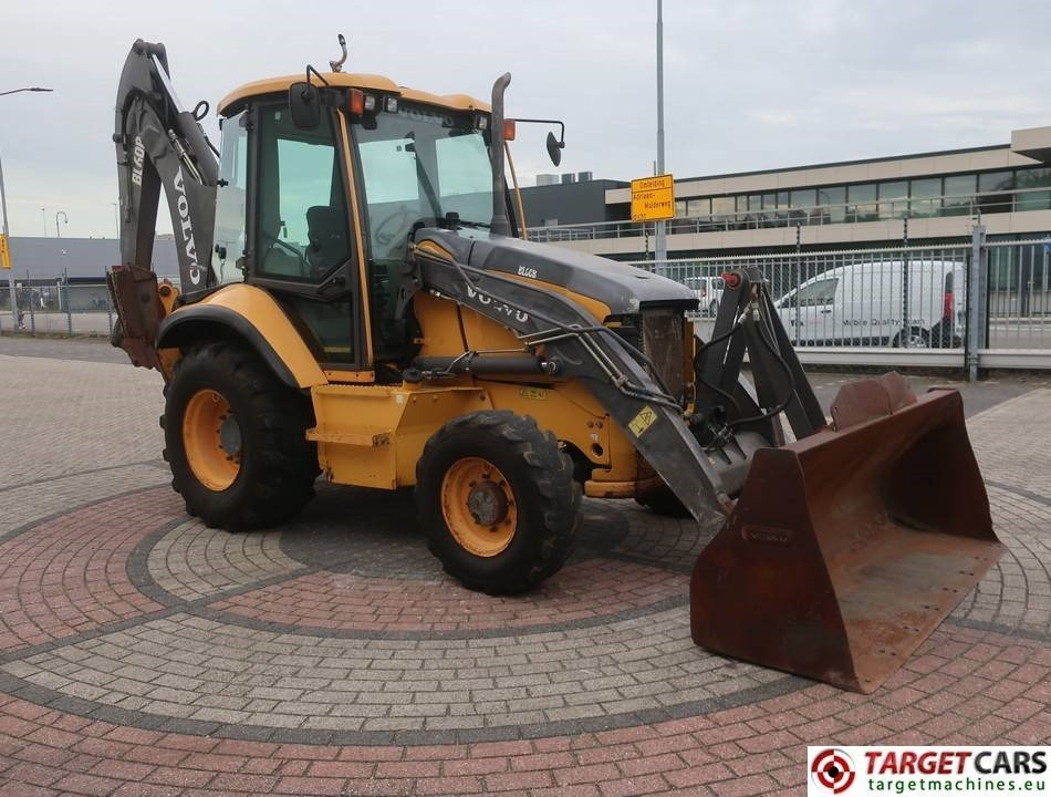 Volvo BL60B Backhoe 4x4 Loader - Kotrórakodó: 2 kép. Volvo BL60B Backhoe 4x4 Loader - Kotrórakodó: 2 kép.