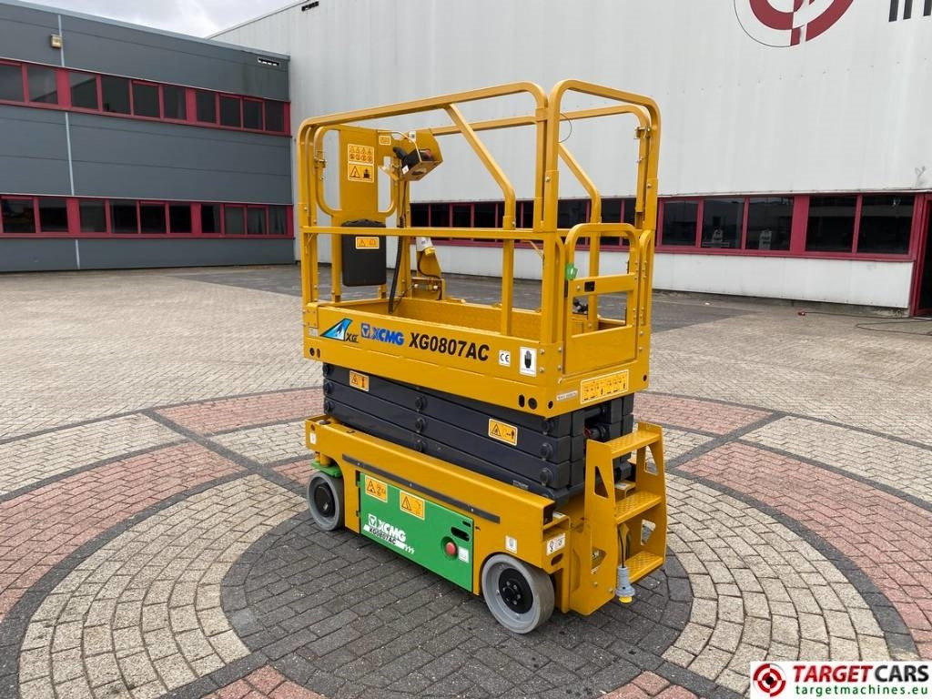XCMG XG0807AC Electric LI-ION Lithium ScissorLift 780cm  - Ollós emelő: 4 kép. XCMG XG0807AC Electric LI-ION Lithium ScissorLift 780cm  - Ollós emelő: 4 kép.