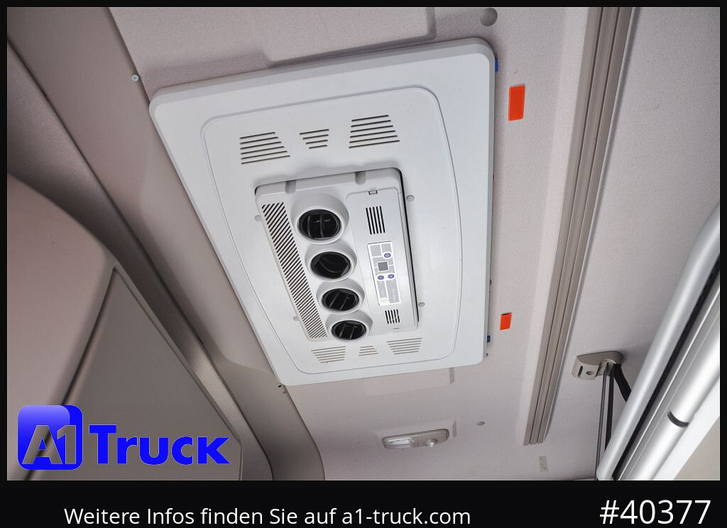 DAF DAF XF 480 FAN SSC Intarder, Lenkachse Standlklima - Cserefelépítményes teherautó: 2 kép. DAF DAF XF 480 FAN SSC Intarder, Lenkachse Standlklima - Cserefelépítményes teherautó: 2 kép.