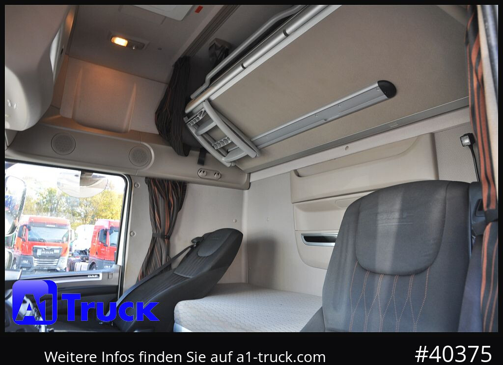 DAF DAF XF 480 FAN SSC Intarder, Lenkachse Standlklima - Cserefelépítményes teherautó: 2 kép. DAF DAF XF 480 FAN SSC Intarder, Lenkachse Standlklima - Cserefelépítményes teherautó: 2 kép.