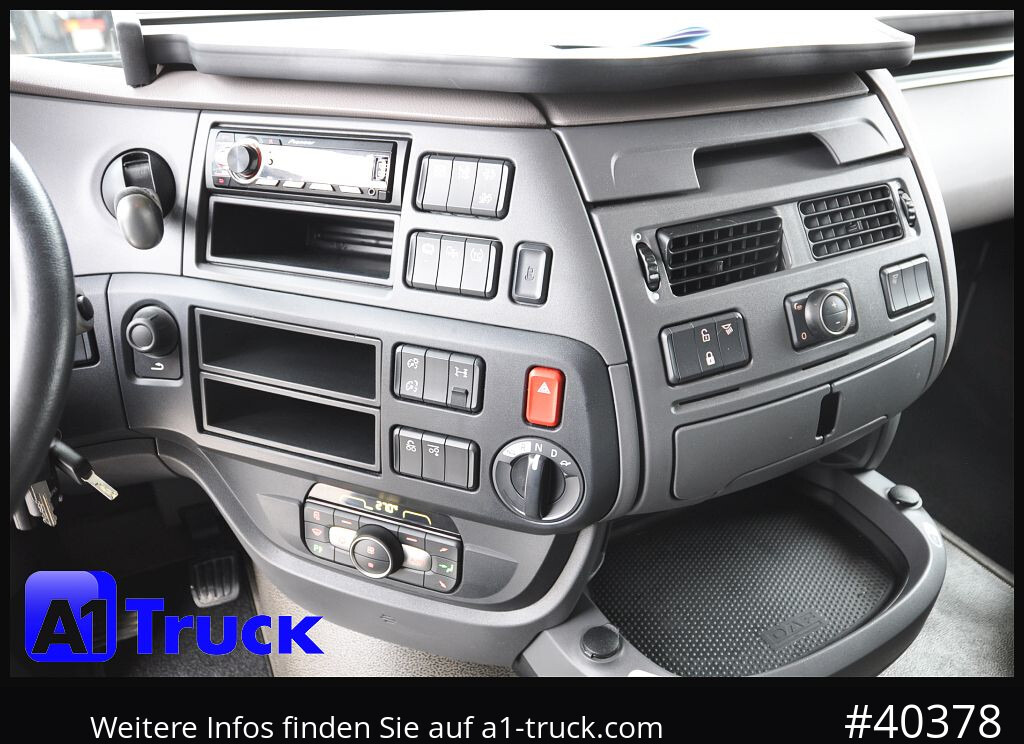 DAF DAF XF 480 FAN SSC Intarder, Lenkachse Standlklima - Cserefelépítményes teherautó: 5 kép. DAF DAF XF 480 FAN SSC Intarder, Lenkachse Standlklima - Cserefelépítményes teherautó: 5 kép.