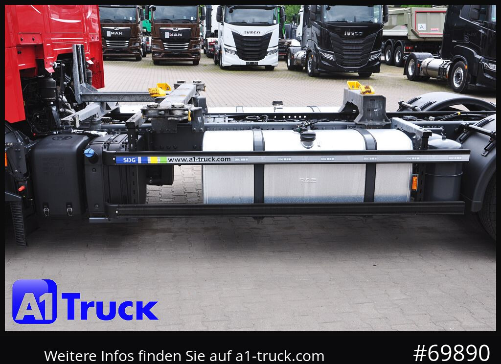 DAF XF 480, BDF, 7,45, 7,82, Lift-Lenkachse, - Cserefelépítményes teherautó: 2 kép. DAF XF 480, BDF, 7,45, 7,82, Lift-Lenkachse, - Cserefelépítményes teherautó: 2 kép.