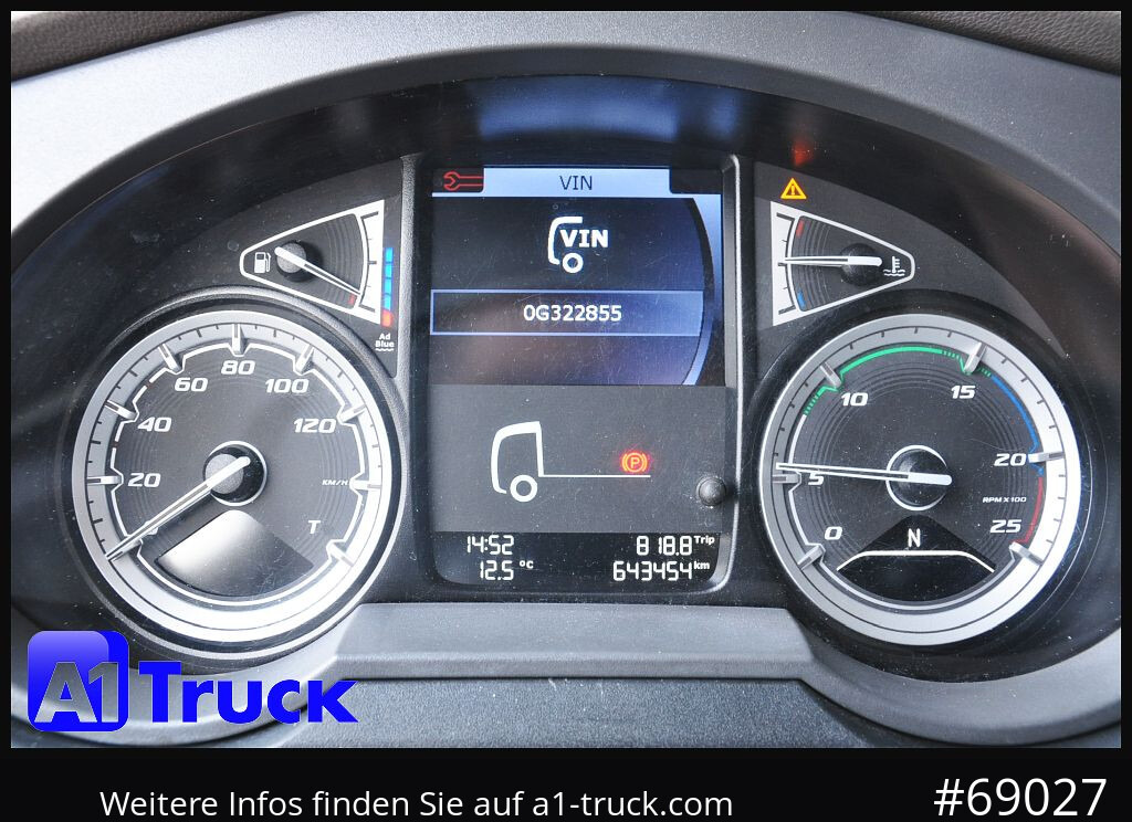 DAF XF 480 FAN Intarder LBW 2t. Lenkachse Steering - Cserefelépítményes teherautó: 4 kép. DAF XF 480 FAN Intarder LBW 2t. Lenkachse Steering - Cserefelépítményes teherautó: 4 kép.