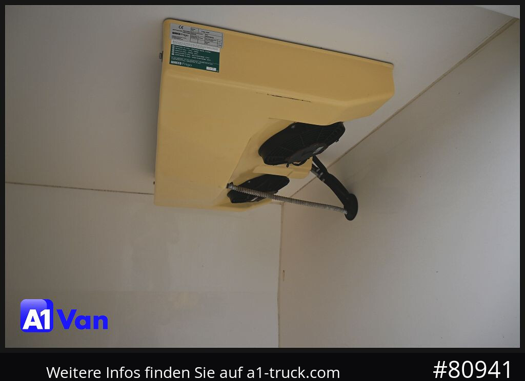 Hűtős kisteherautó FORD Transit Custom Kühlkastenwagen, Motorschaden, ZV, 3-Sitzer: 15 kép.