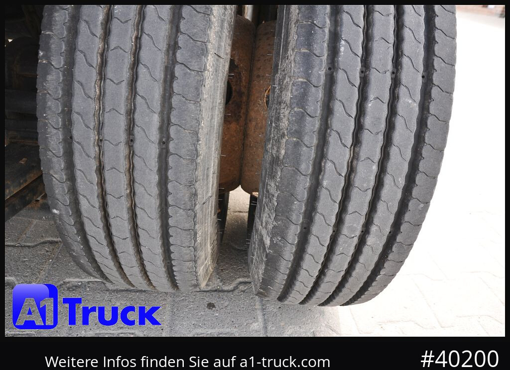 GOLDHOFER 6achs Plattform, Ballast, 60to., Schwerlast, - Pótkocsi mélybölcsős: 4 kép. GOLDHOFER 6achs Plattform, Ballast, 60to., Schwerlast, - Pótkocsi mélybölcsős: 4 kép.