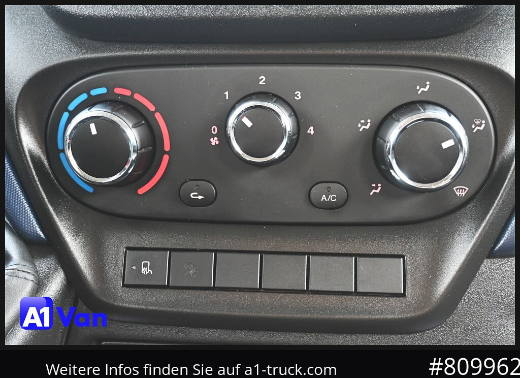 IVECO Daily 35S18 A8V Mixto, Hi-Matic, Klima, AHK - Furgon: 2 kép. IVECO Daily 35S18 A8V Mixto, Hi-Matic, Klima, AHK - Furgon: 2 kép.