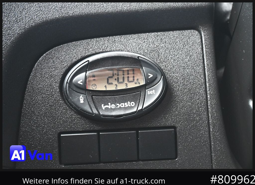 IVECO Daily 35S18 A8V Mixto, Hi-Matic, Klima, AHK - Furgon: 5 kép. IVECO Daily 35S18 A8V Mixto, Hi-Matic, Klima, AHK - Furgon: 5 kép.