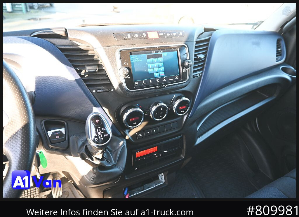 IVECO Daily 72C18 A8V Pritsche/Plane, Tempomat, AHK, Klima - Platós kisteherautó: 4 kép. IVECO Daily 72C18 A8V Pritsche/Plane, Tempomat, AHK, Klima - Platós kisteherautó: 4 kép.