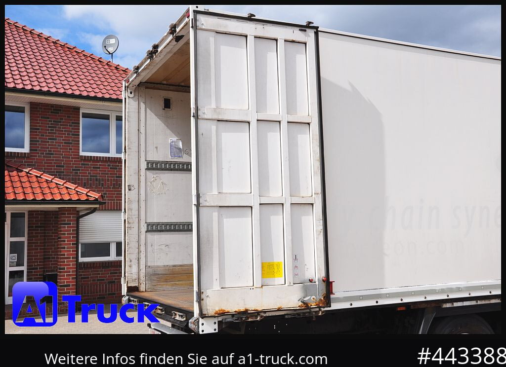 KRONE SDK 27, Koffer, 1 Vorbesitzer, Plywood, 3x vorhanden - Félpótkocsi dobozos: 3 kép. KRONE SDK 27, Koffer, 1 Vorbesitzer, Plywood, 3x vorhanden - Félpótkocsi dobozos: 3 kép.