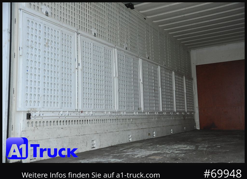 KRONE WB BDF 7,45 Koffer, 2800mm innen, Zurrösen - Doboz felépitmény: 2 kép. KRONE WB BDF 7,45 Koffer, 2800mm innen, Zurrösen - Doboz felépitmény: 2 kép.