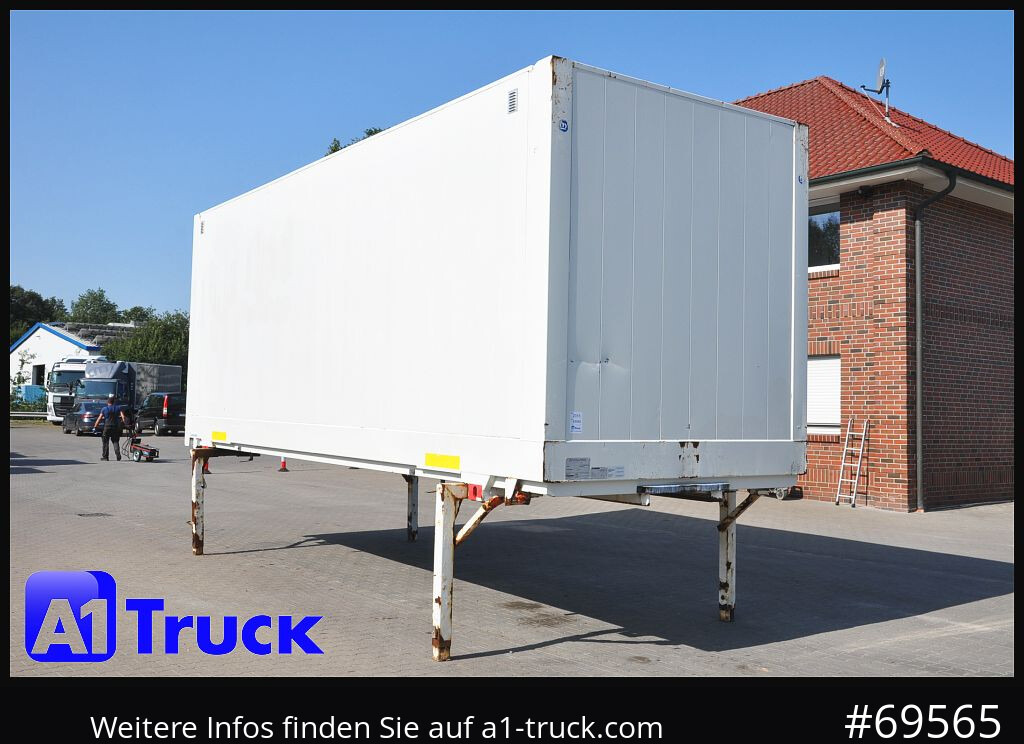 KRONE Wechselbrücke BDF 7,45 Koffer, Textil 2750mm innen, 20 x vorhanden - Doboz felépitmény: 3 kép. KRONE Wechselbrücke BDF 7,45 Koffer, Textil 2750mm innen, 20 x vorhanden - Doboz felépitmény: 3 kép.