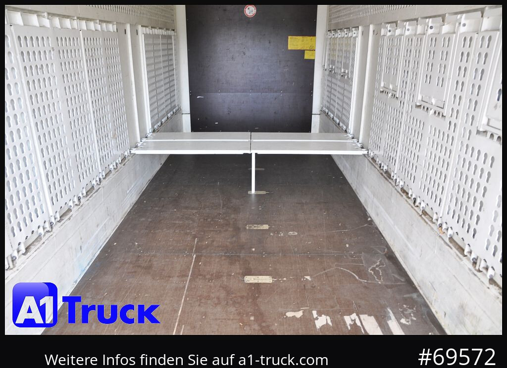 KRONE Wechselbrücke BDF 7,45 Koffer, Textil 2750mm innen, 20 x vorhanden - Doboz felépitmény: 5 kép. KRONE Wechselbrücke BDF 7,45 Koffer, Textil 2750mm innen, 20 x vorhanden - Doboz felépitmény: 5 kép.