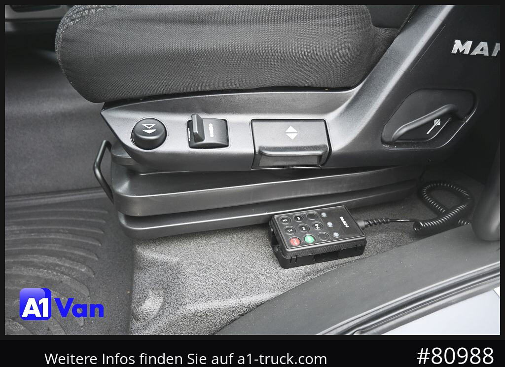 MAN TGL 8.190 4x2 L-Haus Schlafkabine - Dobozos kisteherautó: 4 kép. MAN TGL 8.190 4x2 L-Haus Schlafkabine - Dobozos kisteherautó: 4 kép.