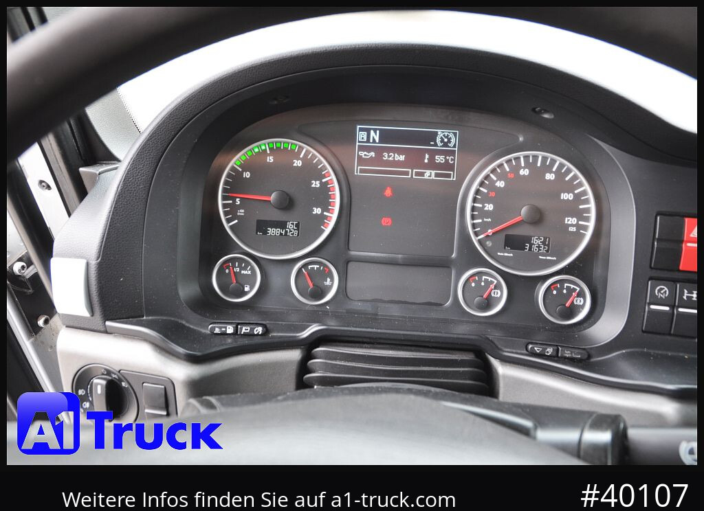 MAN TGS 26.360, Carrier 1150 Rolltor+ LBW, Lift - Hűtős teherautó: 5 kép. MAN TGS 26.360, Carrier 1150 Rolltor+ LBW, Lift - Hűtős teherautó: 5 kép.