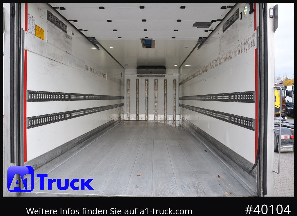 MAN TGS 26.360, Carrier 1150 Rolltor+ LBW, Liftachse, - Hűtős teherautó: 4 kép. MAN TGS 26.360, Carrier 1150 Rolltor+ LBW, Liftachse, - Hűtős teherautó: 4 kép.