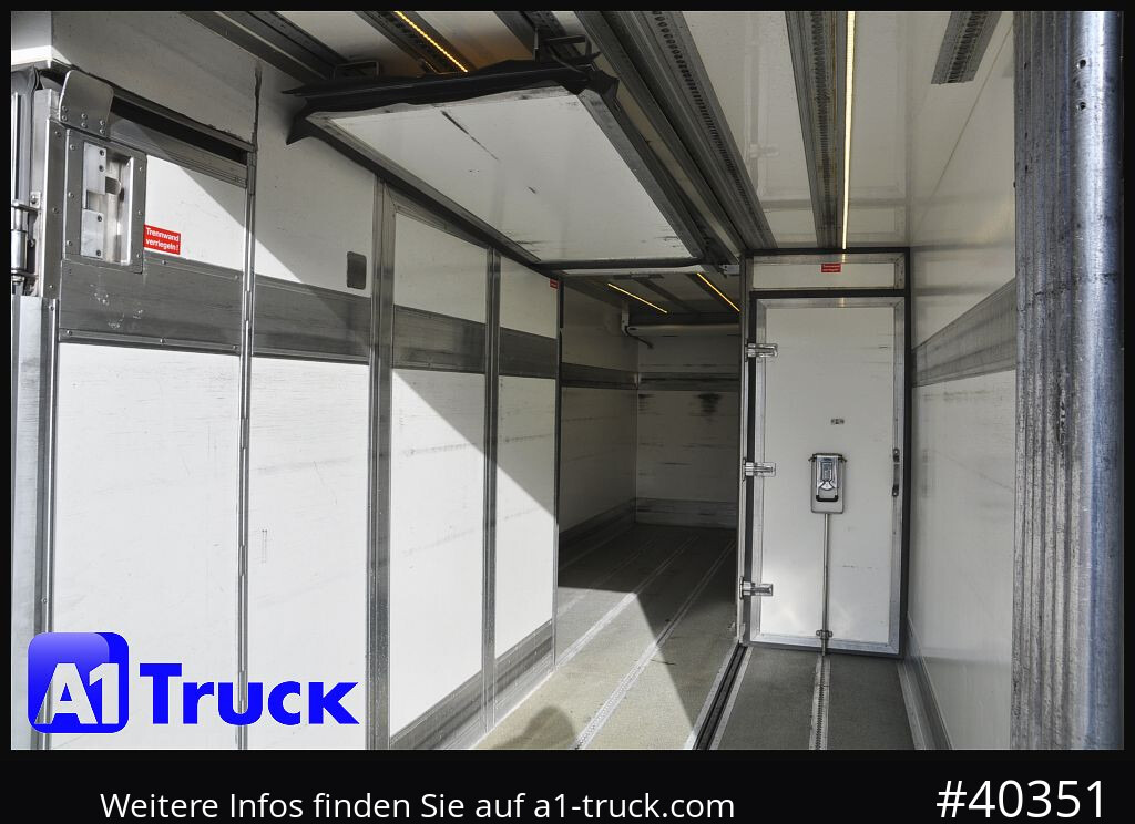 MERCEDES-BENZ 1826 LL Carrier 1250 Mt, 3 Kammern, Automatik - Hűtős teherautó: 2 kép. MERCEDES-BENZ 1826 LL Carrier 1250 Mt, 3 Kammern, Automatik - Hűtős teherautó: 2 kép.