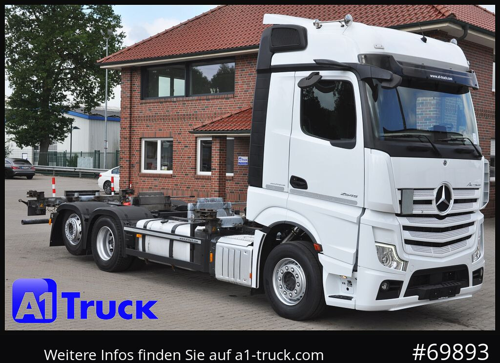 MERCEDES-BENZ 2545, Multi BDF, Wechsler, 7.45-7.82, MIDI, LIftachse - Cserefelépítményes teherautó: 1 kép. MERCEDES-BENZ 2545, Multi BDF, Wechsler, 7.45-7.82, MIDI, LIftachse - Cserefelépítményes teherautó: 1 kép.