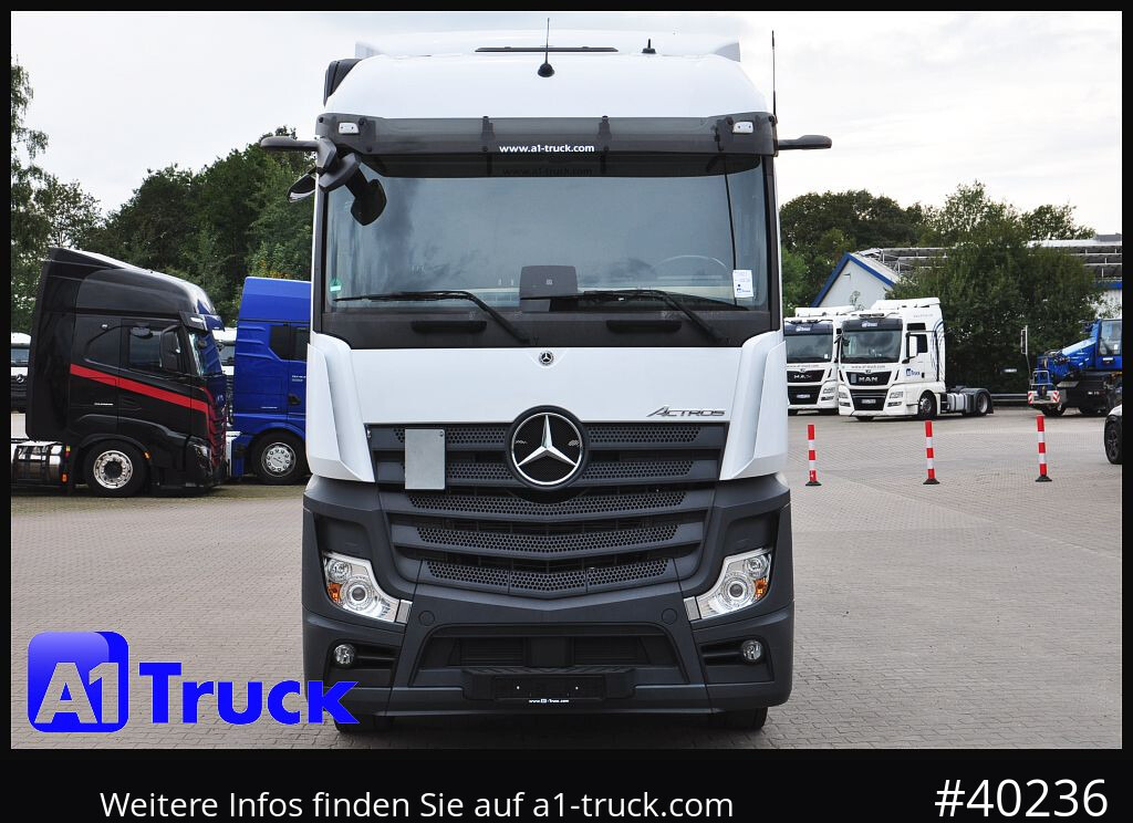 MERCEDES-BENZ 2545, Multi BDF, Wechsler, 7.45-7.82, MIDI, Liftachse - Cserefelépítményes teherautó: 2 kép. MERCEDES-BENZ 2545, Multi BDF, Wechsler, 7.45-7.82, MIDI, Liftachse - Cserefelépítményes teherautó: 2 kép.