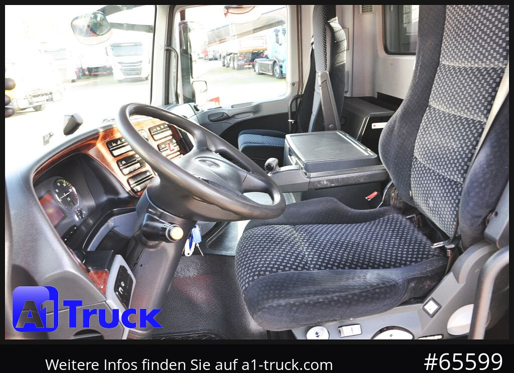 MERCEDES-BENZ Actros 2546 MP 3, HIAB Kran, Lift-Lenkachse, - Platós teherautó, Darus autó: 5 kép. MERCEDES-BENZ Actros 2546 MP 3, HIAB Kran, Lift-Lenkachse, - Platós teherautó, Darus autó: 5 kép.