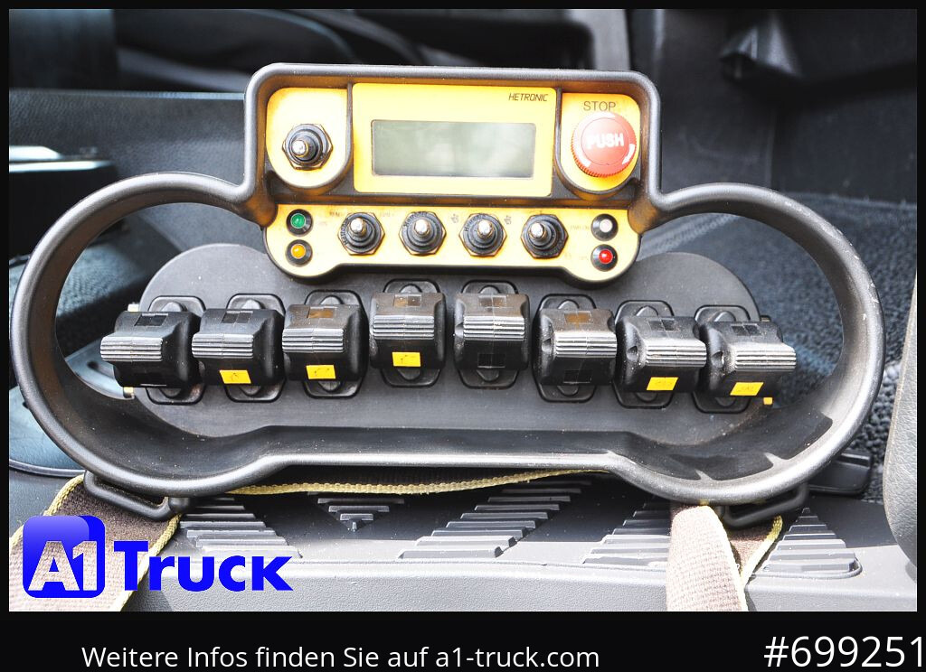 MERCEDES-BENZ Arocs 1840, Kipper + Kran,Funk Navi, - Darus autó, Billenőplatós teherautó: 4 kép. MERCEDES-BENZ Arocs 1840, Kipper + Kran,Funk Navi, - Darus autó, Billenőplatós teherautó: 4 kép.