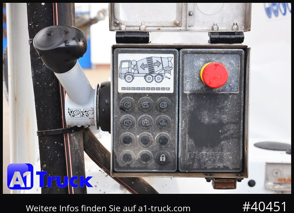 MERCEDES-BENZ Arocs 3240, Liebherr HTM 905 9m³, - Betonmixer: 2 kép. MERCEDES-BENZ Arocs 3240, Liebherr HTM 905 9m³, - Betonmixer: 2 kép.