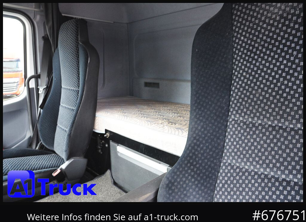 MERCEDES-BENZ Axor 2543, Atlas 170.2 Kran, Lift-Lenkachse, - Platós teherautó, Darus autó: 4 kép. MERCEDES-BENZ Axor 2543, Atlas 170.2 Kran, Lift-Lenkachse, - Platós teherautó, Darus autó: 4 kép.