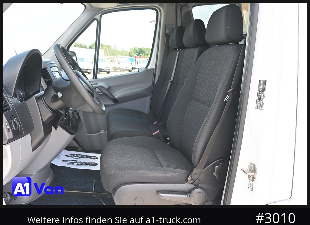 MERCEDES-BENZ Sprinter 314 CDI Kasten, Navi, AHK, Klima, - Furgon: 4 kép. MERCEDES-BENZ Sprinter 314 CDI Kasten, Navi, AHK, Klima, - Furgon: 4 kép.