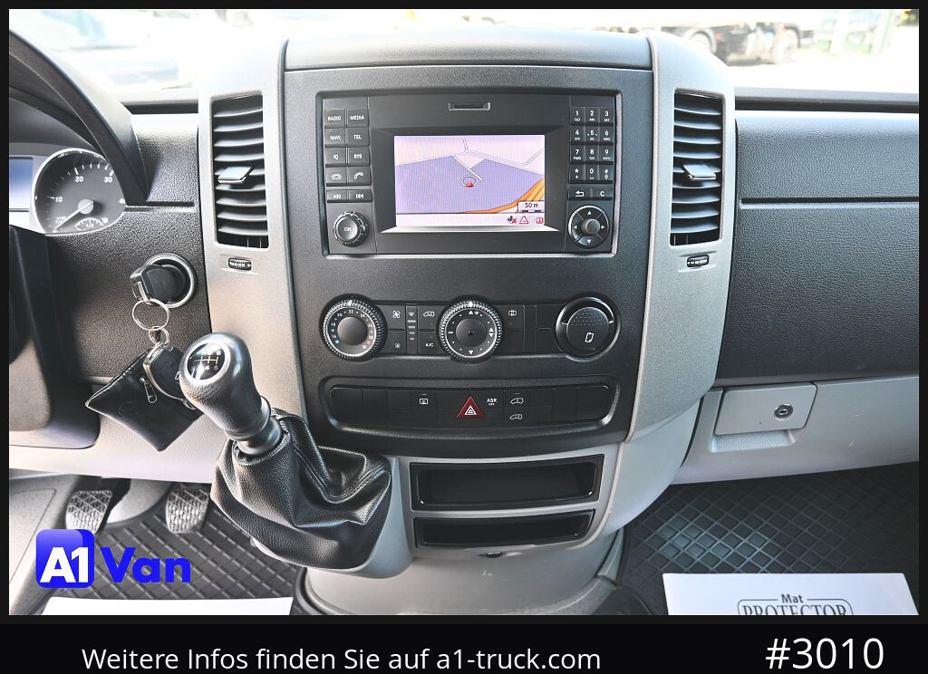 MERCEDES-BENZ Sprinter 314 CDI Kasten, Navi, AHK, Klima, - Furgon: 5 kép. MERCEDES-BENZ Sprinter 314 CDI Kasten, Navi, AHK, Klima, - Furgon: 5 kép.