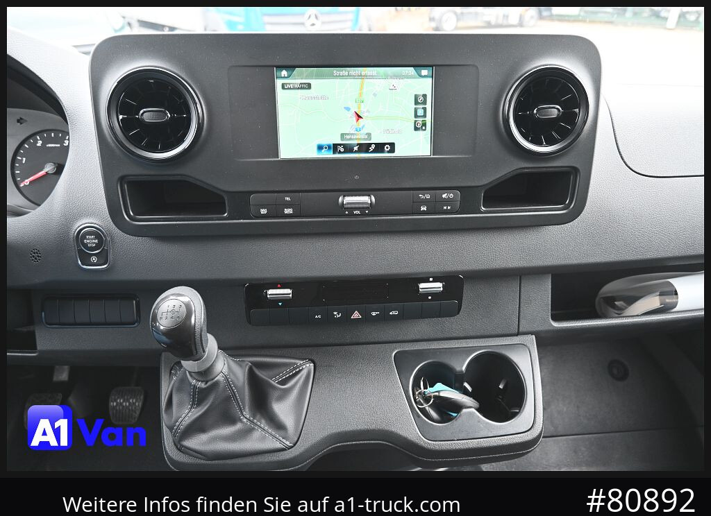 MERCEDES-BENZ Sprinter 317 CDI Fahrgestell, NEU, Klima, Tempomat - Alvaz teherautó: 3 kép. MERCEDES-BENZ Sprinter 317 CDI Fahrgestell, NEU, Klima, Tempomat - Alvaz teherautó: 3 kép.