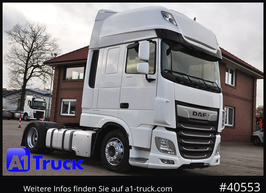 DAF XF 480 SSC, Volumen, Intarder, Standklima, - Nyergesvontató: 1 kép. DAF XF 480 SSC, Volumen, Intarder, Standklima, - Nyergesvontató: 1 kép.