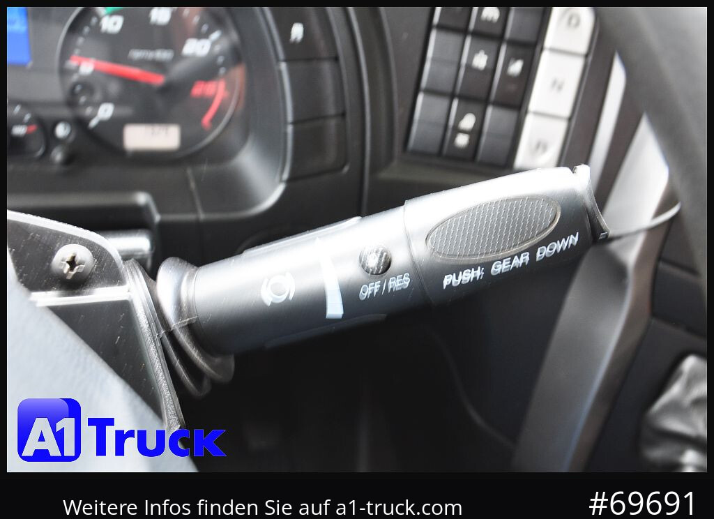 IVECO Stralis 420, ZF-Intarder 2x Tank, - Nyergesvontató: 3 kép. IVECO Stralis 420, ZF-Intarder 2x Tank, - Nyergesvontató: 3 kép.