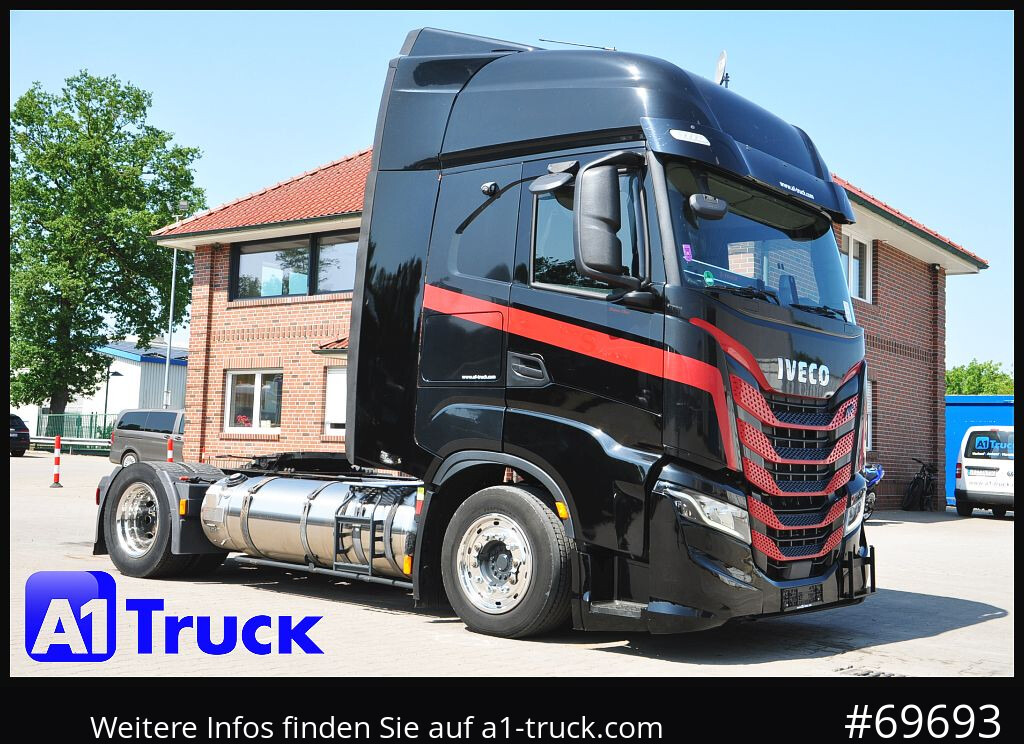 IVECO Stralis AS 440/460 Stralis, Retarder, LNG, Gas, - Nyergesvontató: 1 kép. IVECO Stralis AS 440/460 Stralis, Retarder, LNG, Gas, - Nyergesvontató: 1 kép.
