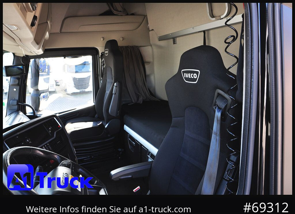 IVECO Stralis AS 440/460 Stralis, Retarder, LNG, Gas, - Nyergesvontató: 3 kép. IVECO Stralis AS 440/460 Stralis, Retarder, LNG, Gas, - Nyergesvontató: 3 kép.